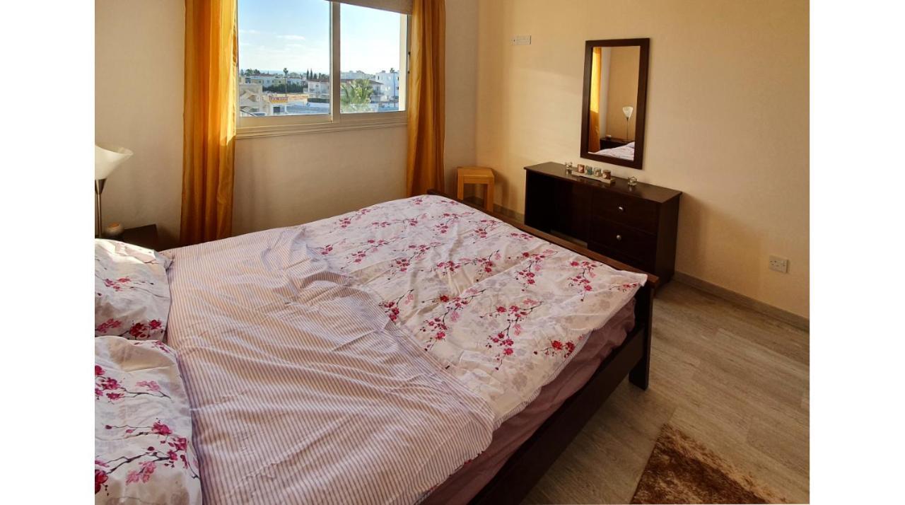 Petras Cozy Nest, 1-Bedroom Apt., Paphos-Universal 外观 照片