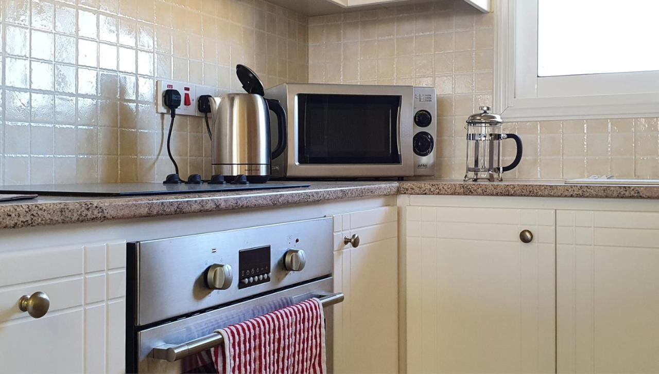 Petras Cozy Nest, 1-Bedroom Apt., Paphos-Universal 外观 照片